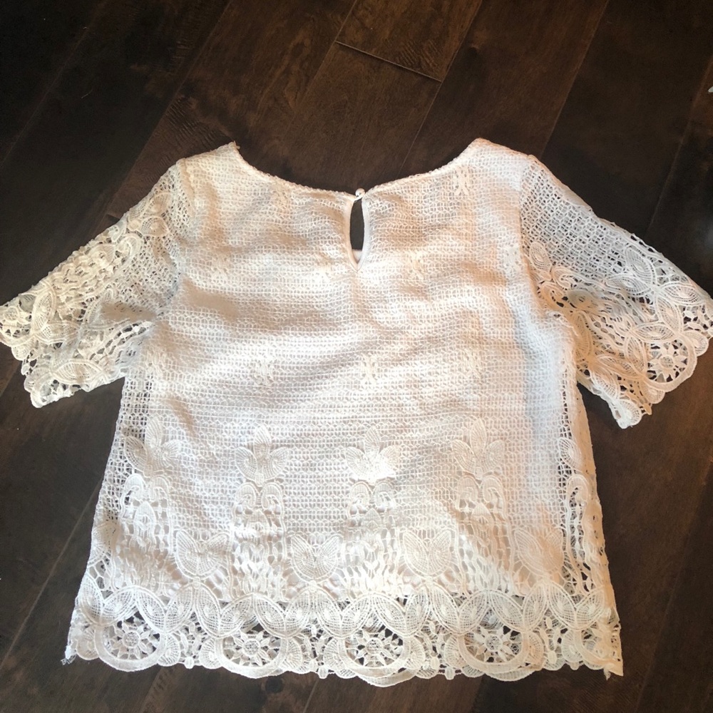 WHITE LACE TOP - Picture 5 of 7